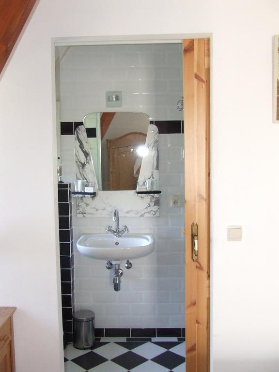 B&B 'T Nije Huus Schoonoord Phòng bức ảnh
